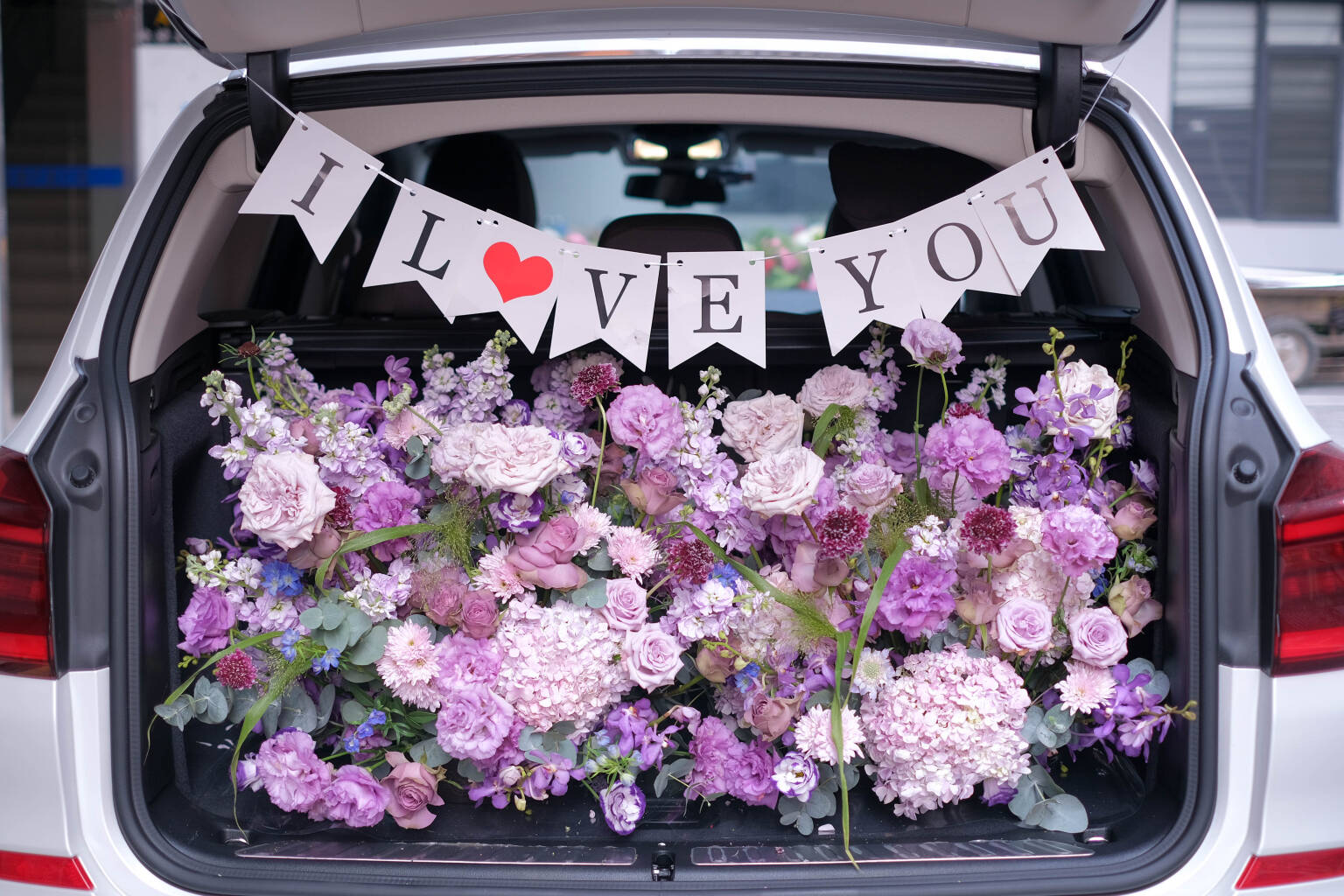 Luxury Floral Trunk Surprise Setup